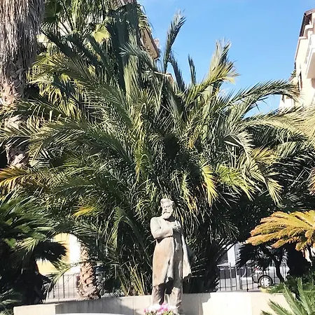 Sanremo Home Nyaraló *