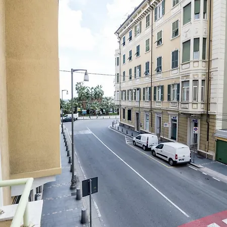 Будинок відпочинку Sanremo Home Санремо